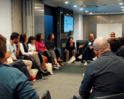 REAL TIME.00_02_09_06.Quadro043